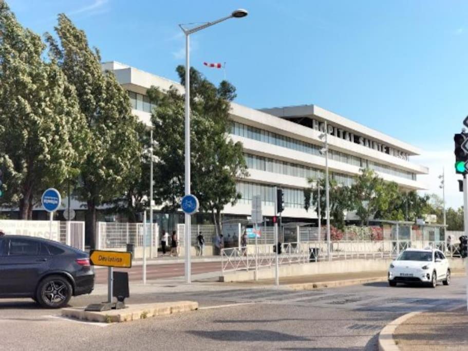 Toulon Est La Valette Studio 35M2 Dominant Parking Proche Mer Apartment Exterior photo